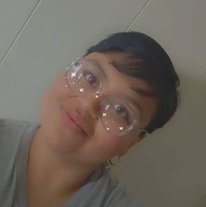 Meet your Posher, Alejandra g